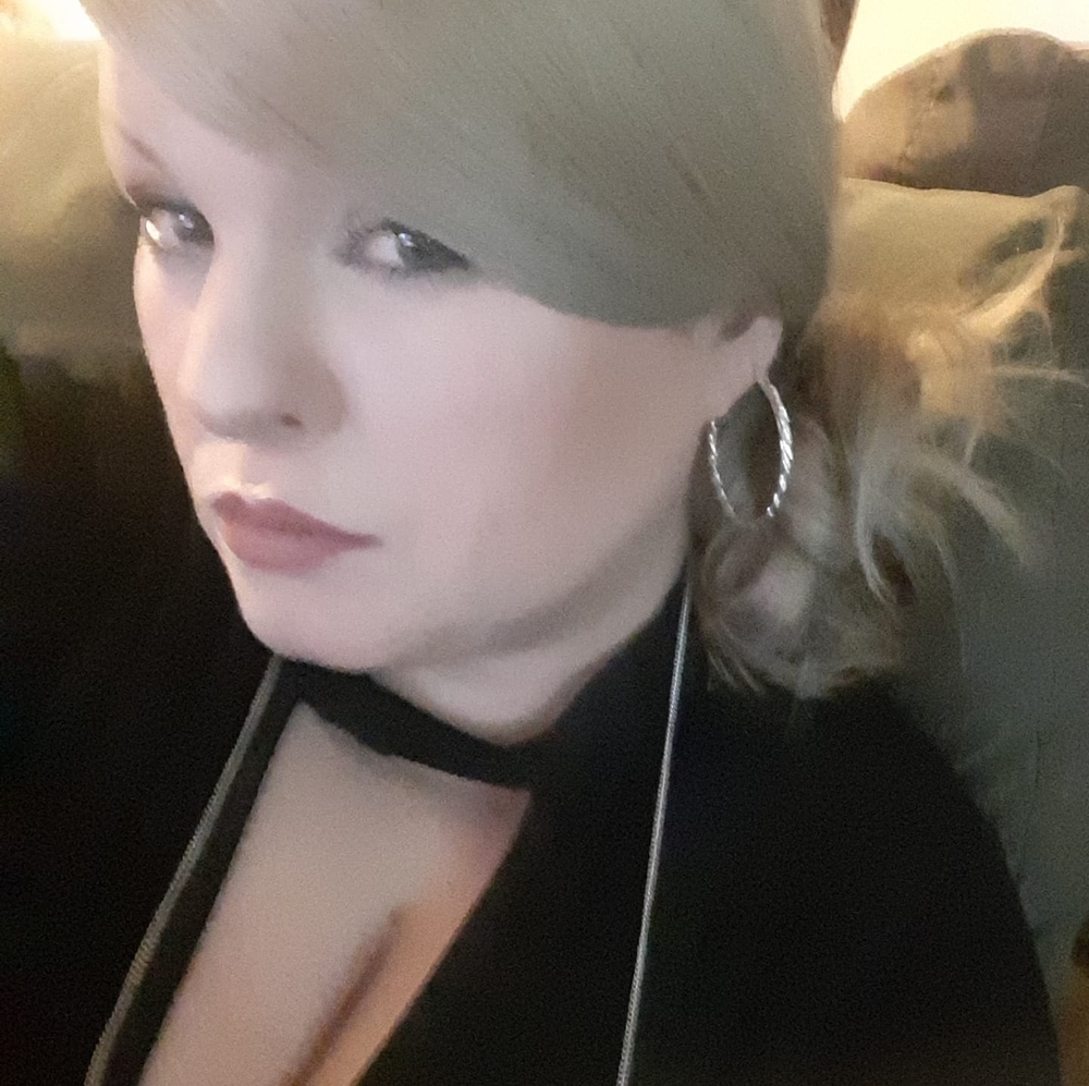 Meet your Posher, Kimberly